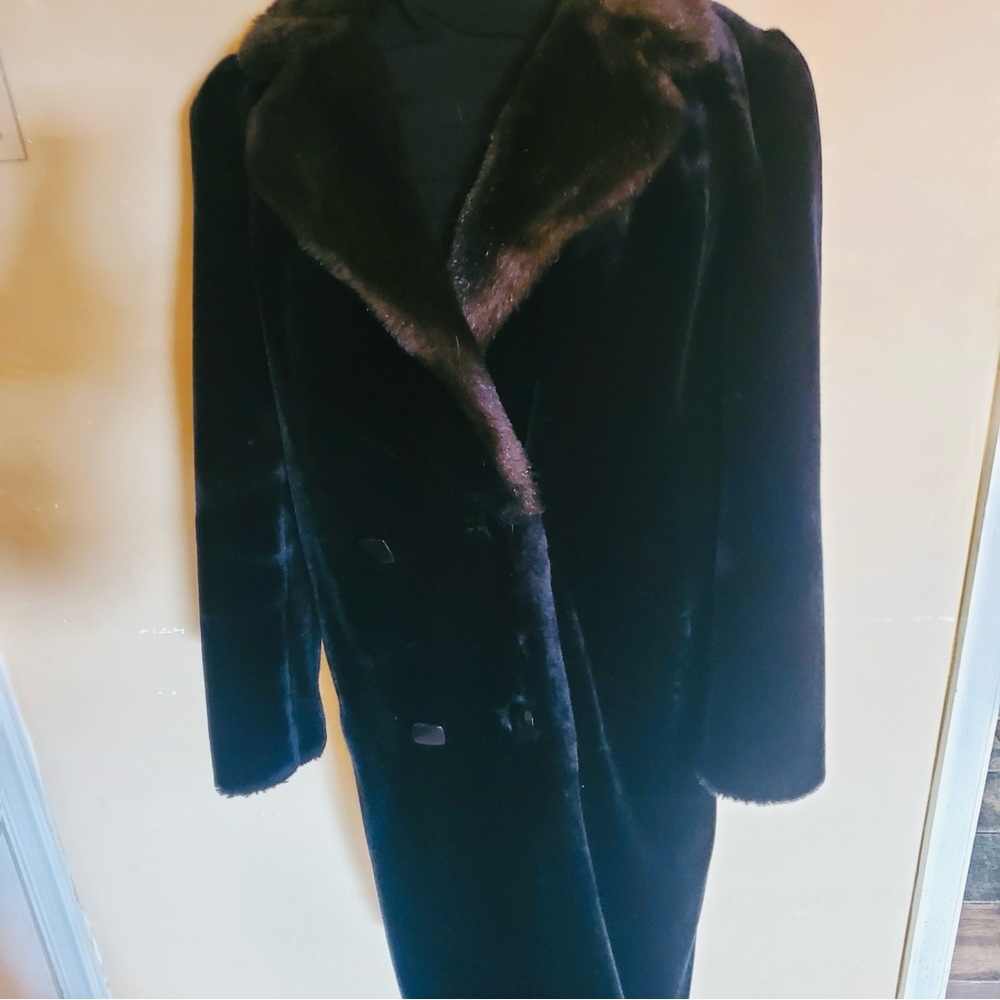 Luxurious Black Faux Fur Style VI LTD Coat